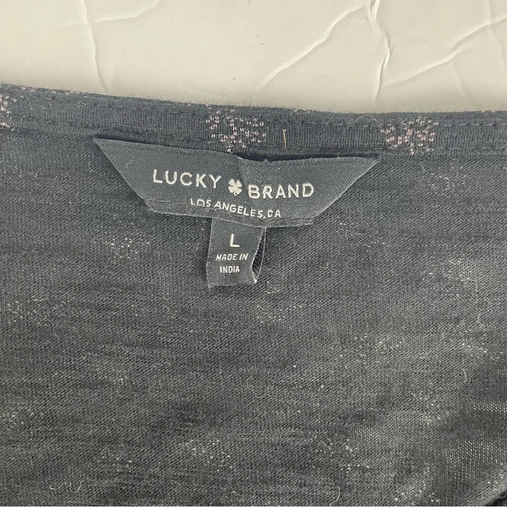 Lucky Brand Black Floral Design Knit‎ Top Size Large - Picture 9 of 9